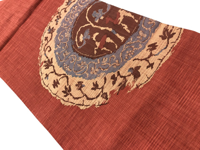 リサイクル　丸に花唐草・双獣模様織出し名古屋帯